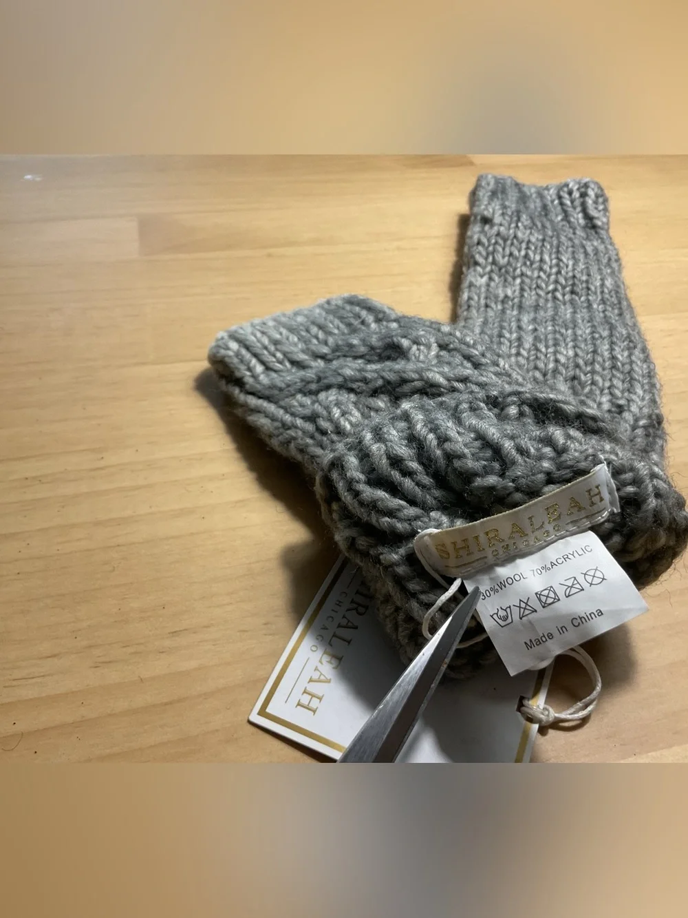 Shiraleah soft cable