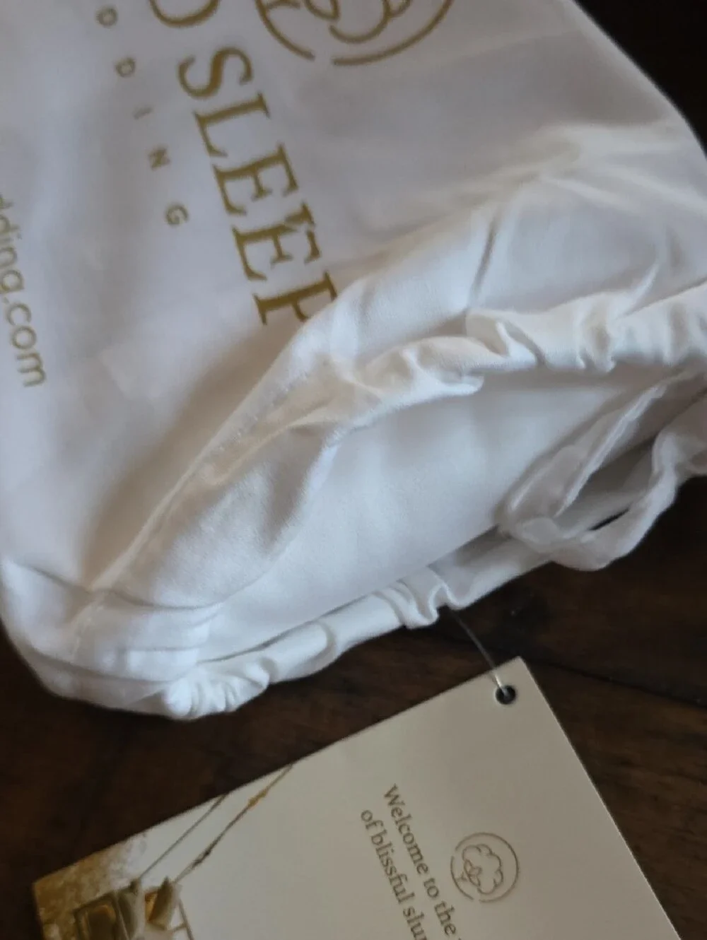 good sleep white pillowcase