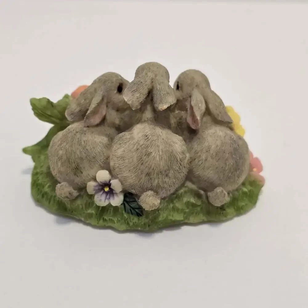 Russ Berrie Nature's Wonder Bunny Figurine #13975 Rabbits with Carrot & Flowers