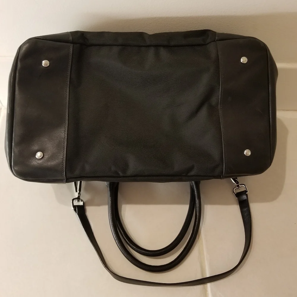 Tumi classic tote