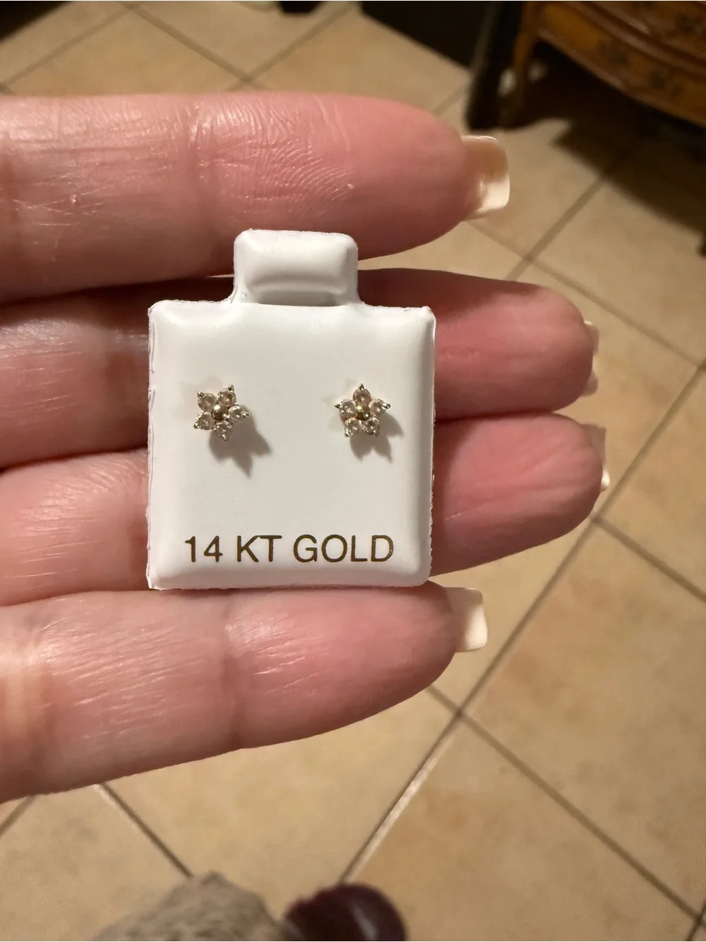 N/A kids stud