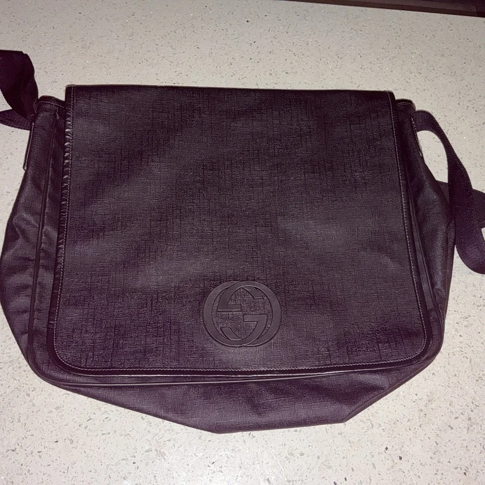 100% AUTH GUCCI INTERLOCKING GG‎ BLACK CANVAS SHOULDER CROSSBODY BIG BAG LAPTOP