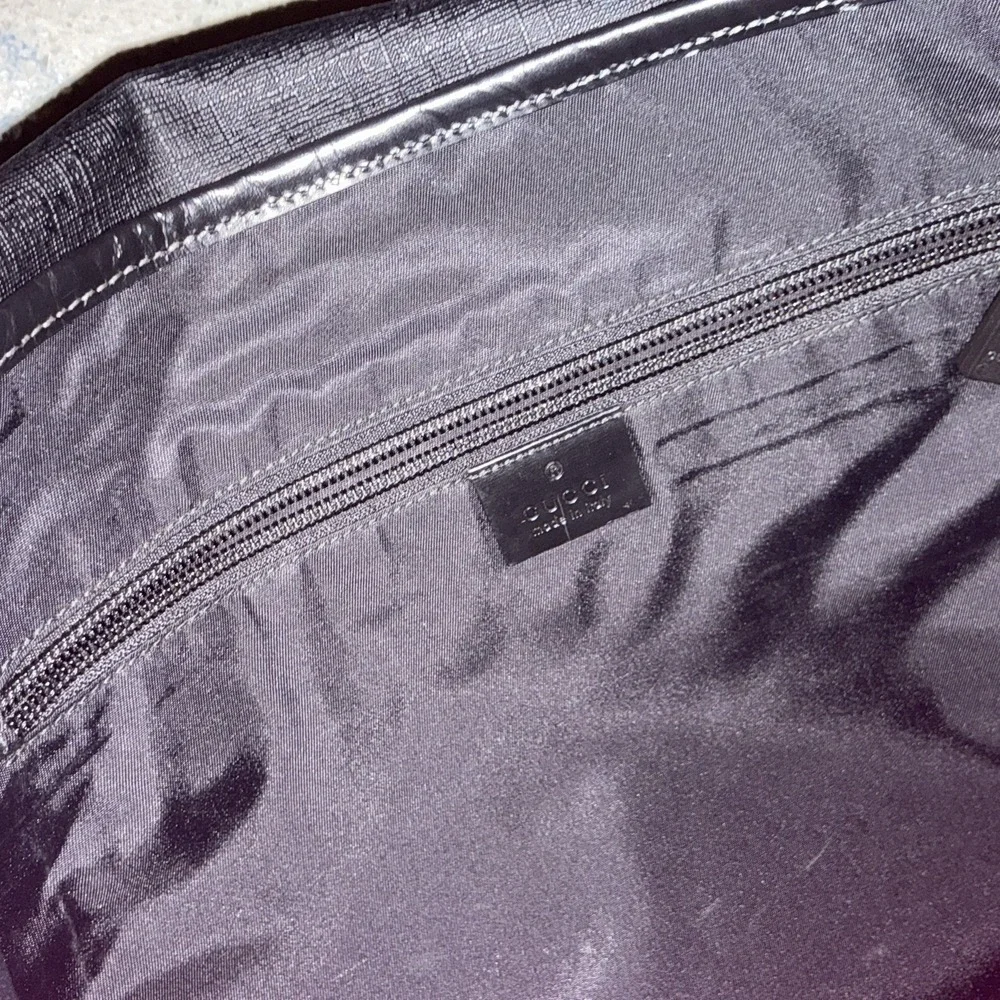 Gucci 100% auth