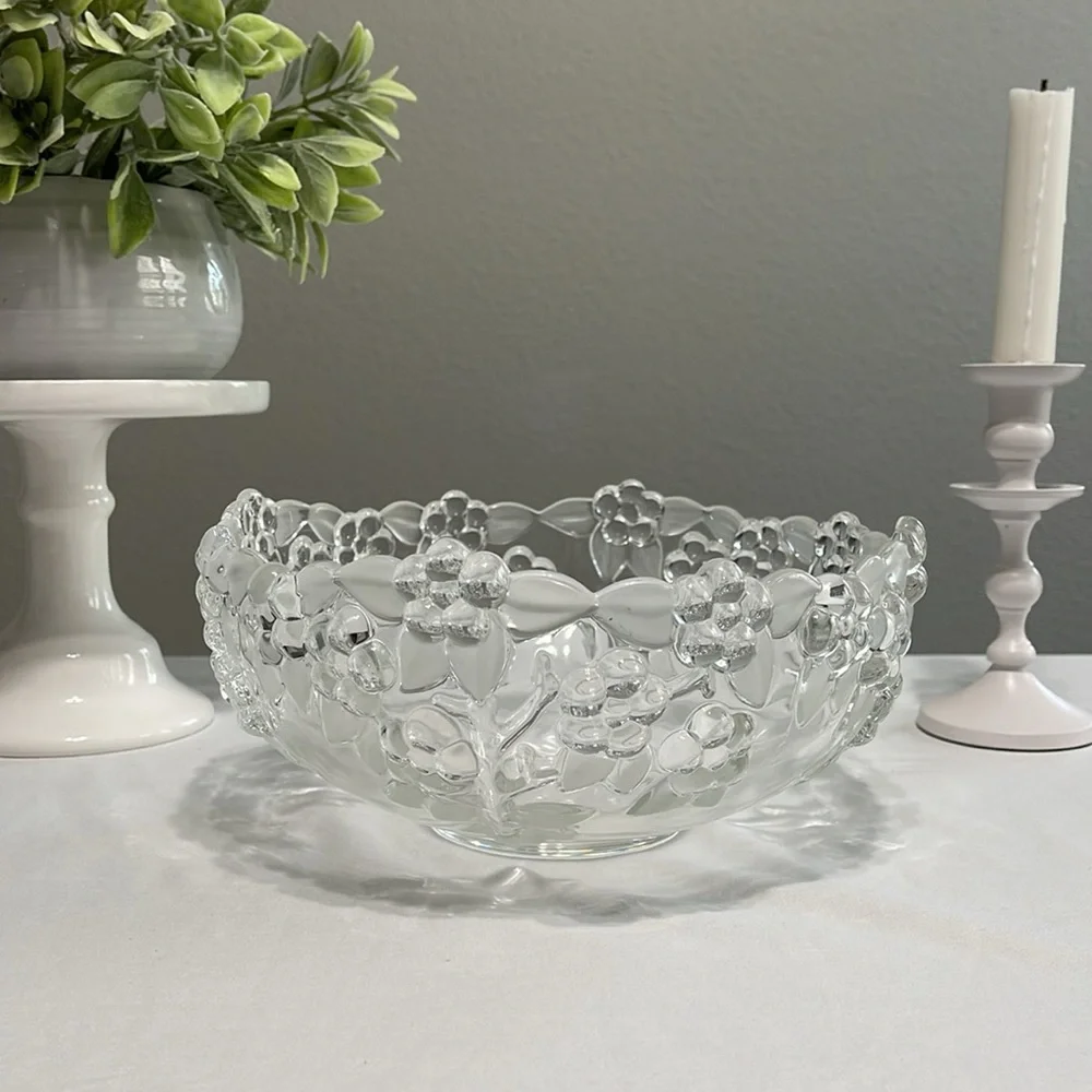 Williams Sonoma Mikasa Crystal 8.75