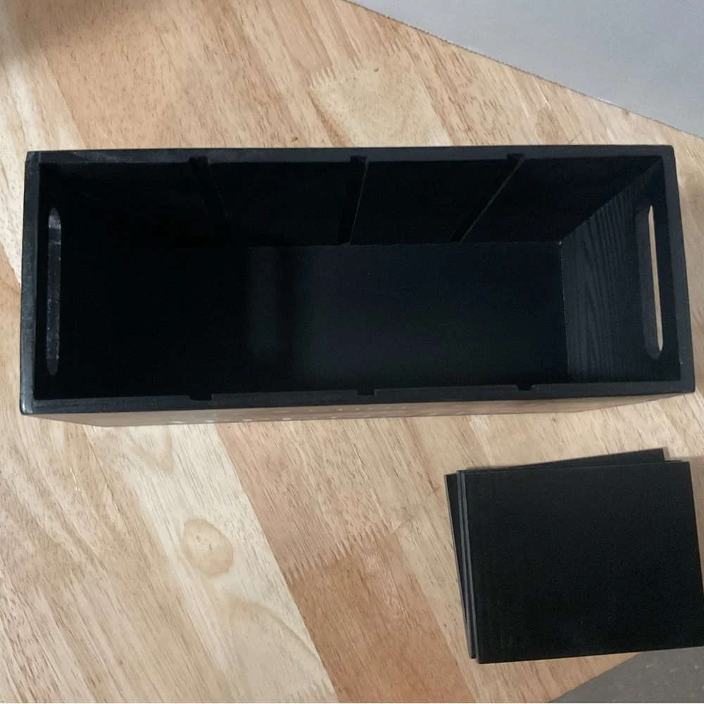 Renawe stylish black