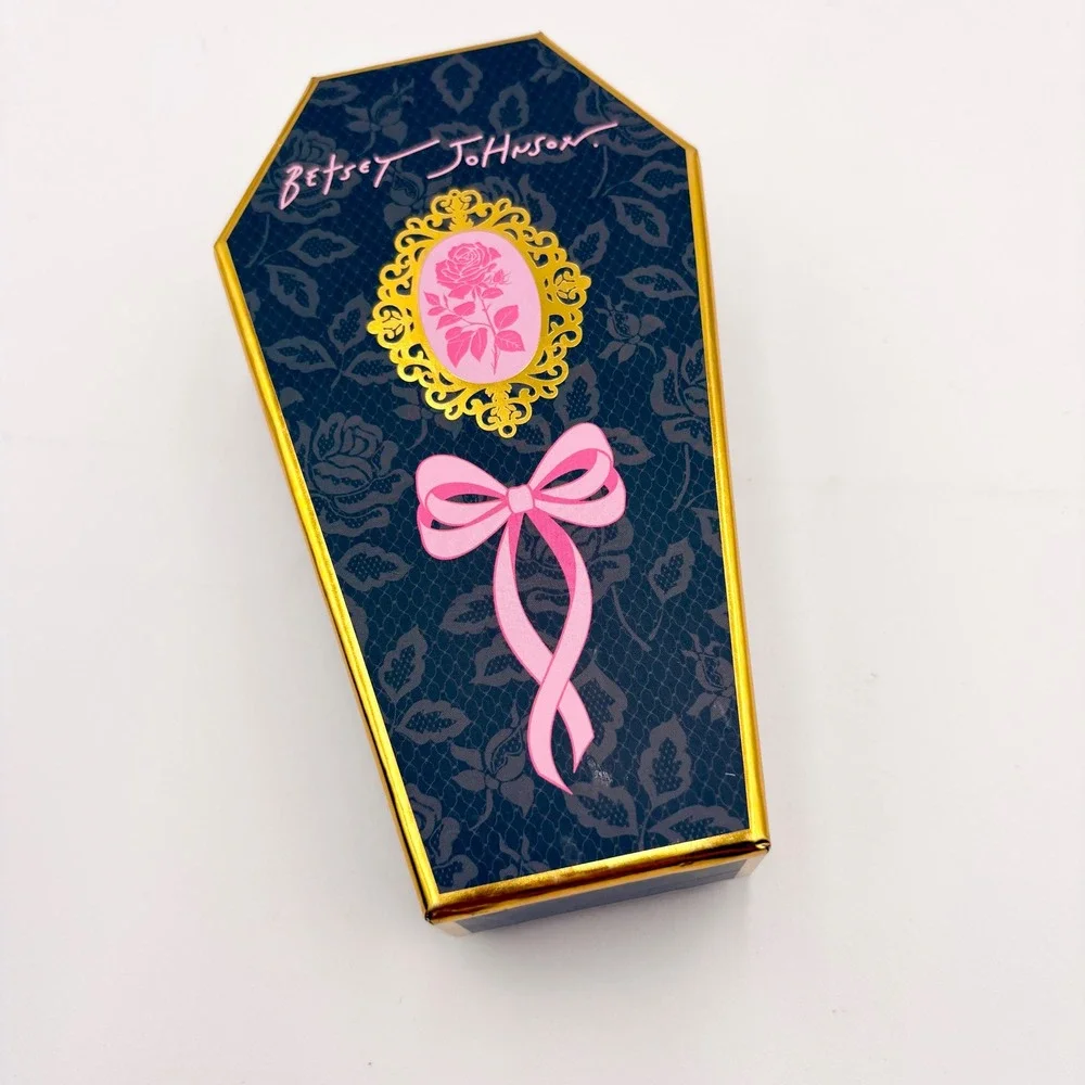 Betsey Johnson betsey johnson