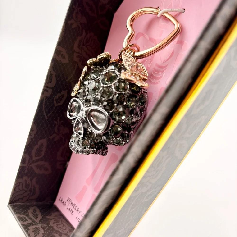 Betsey Johnson betsey johnson