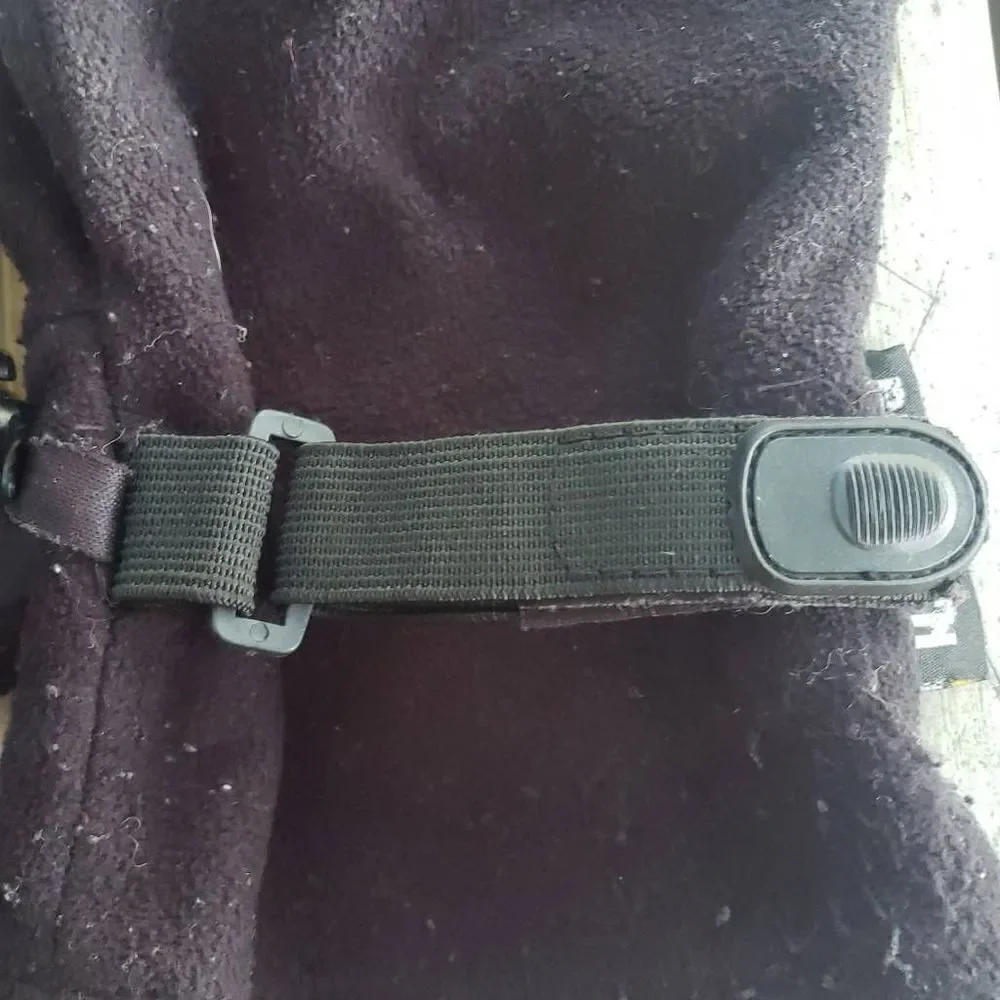 BEC-Tech Black Gloves‎