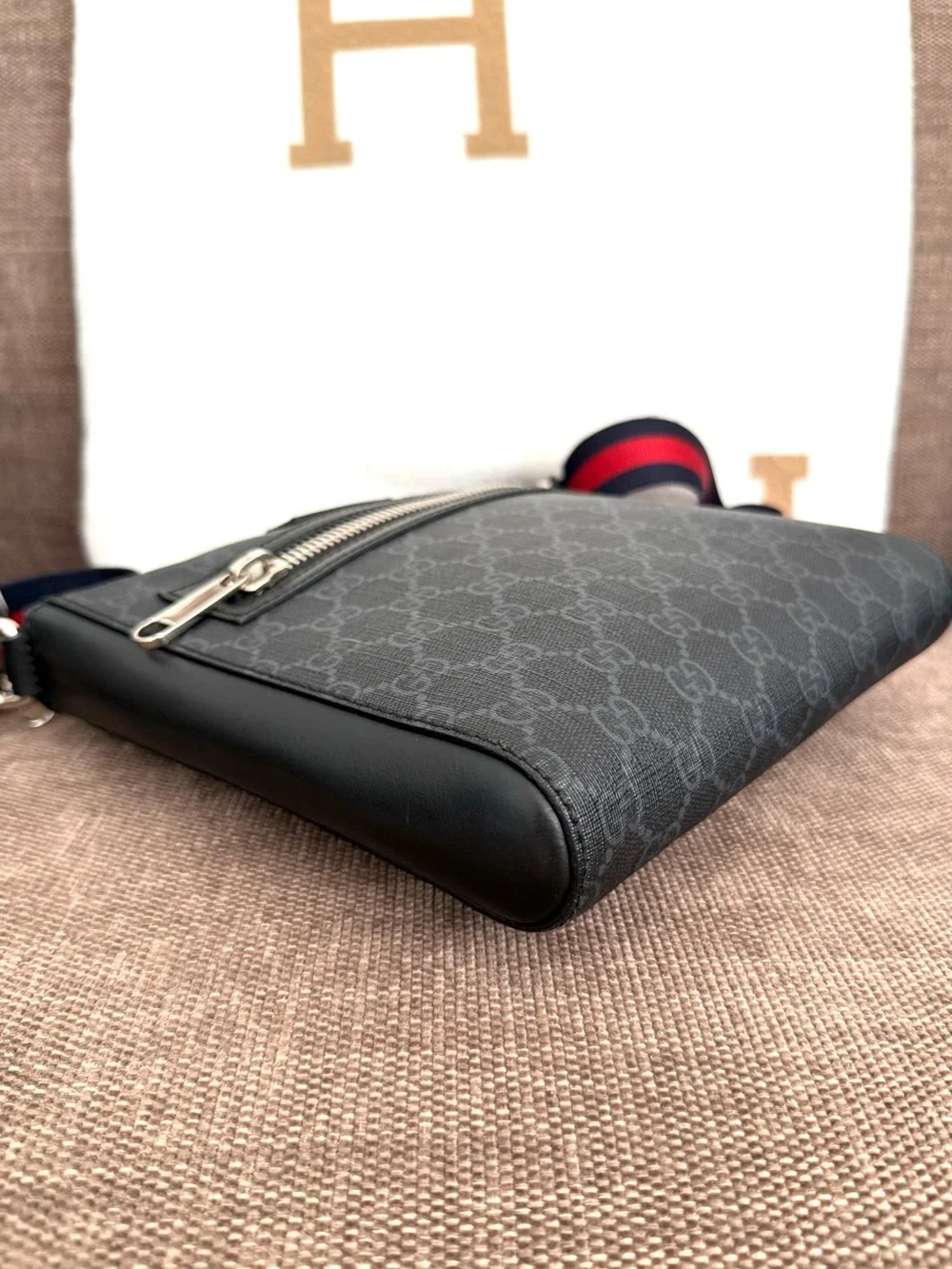 Gucci authentic gg