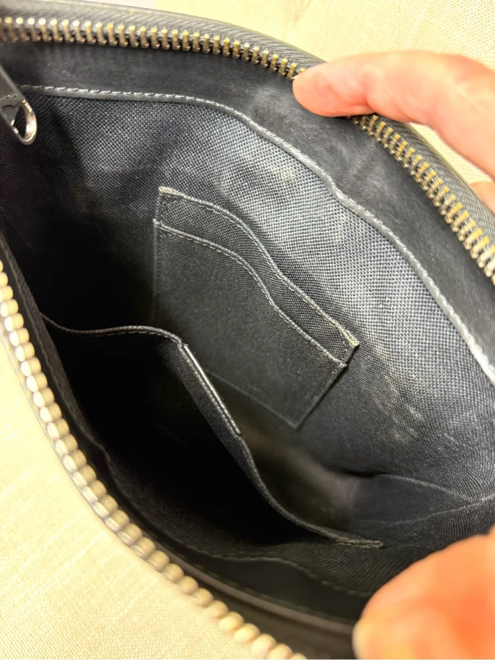 Gucci authentic gg
