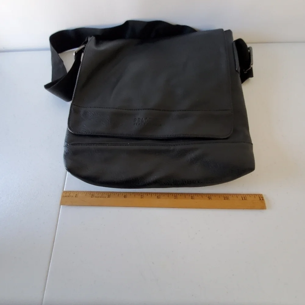 Reaction Kenneth Cole classic interior flaws