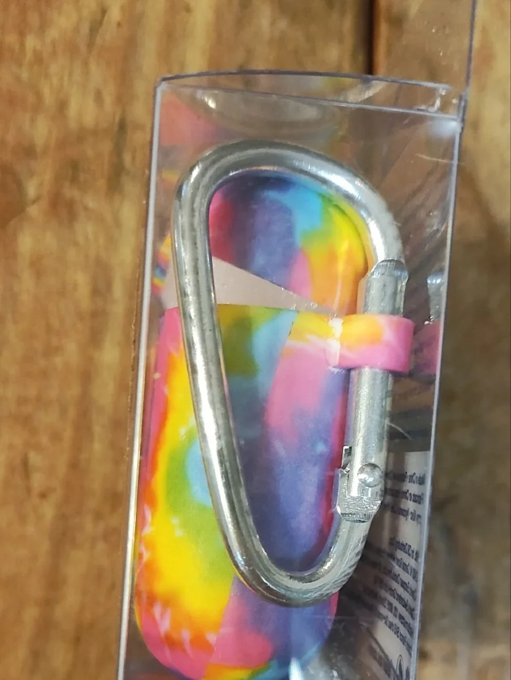 Claires colorful tie