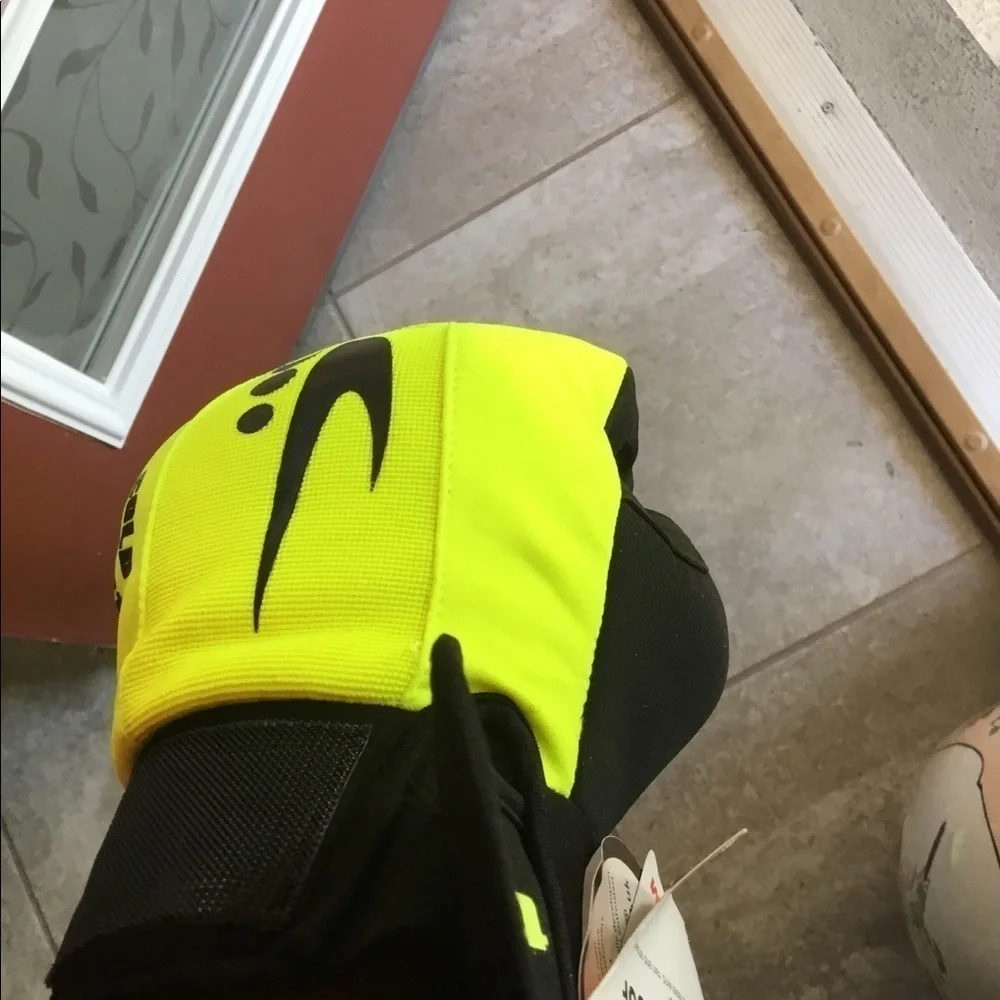 New‎ TENN WIND WATERPROOF GLOVES