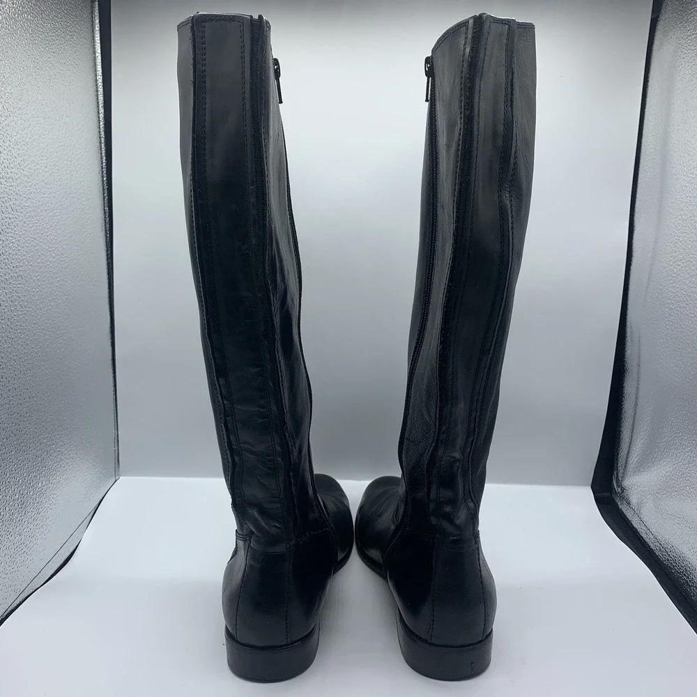Kenneth Cole kenneth cole