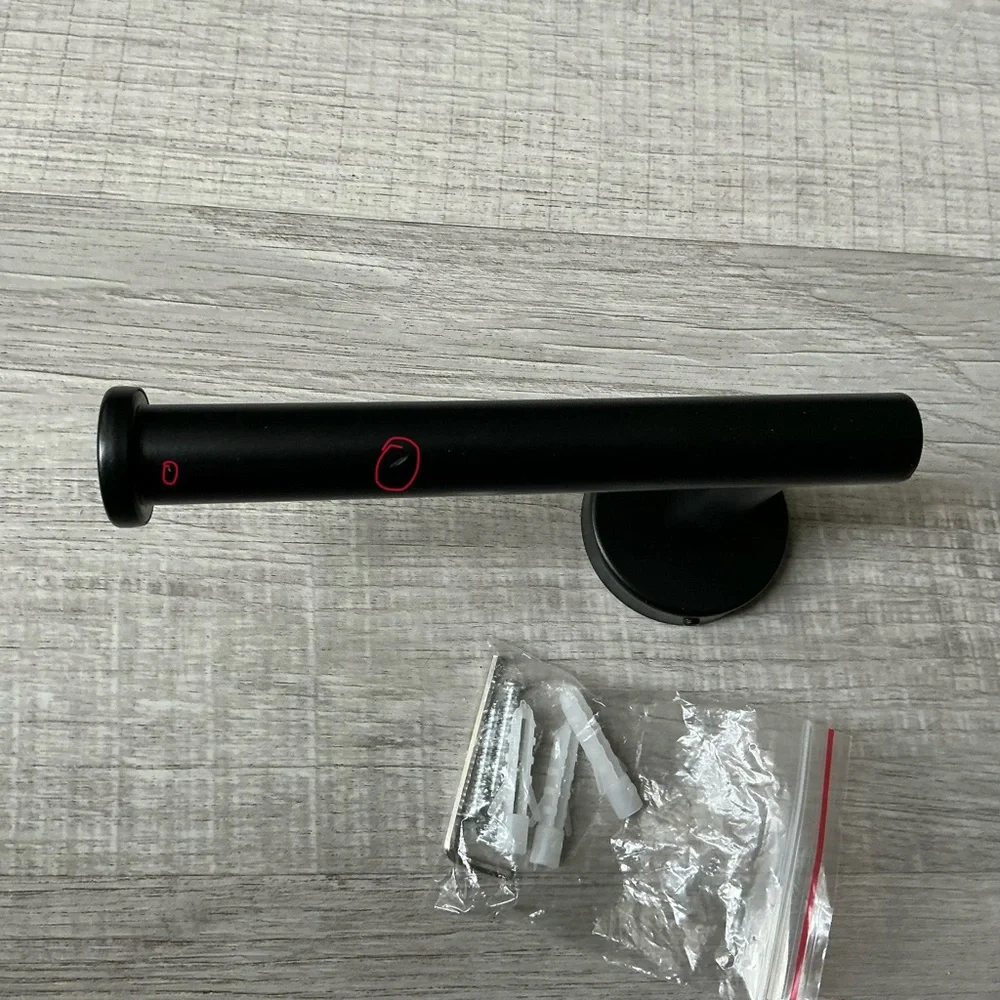Source Unknown matte black