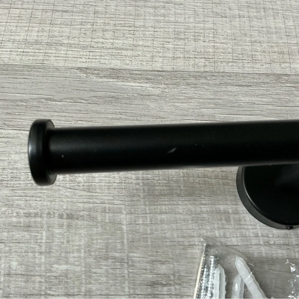 Source Unknown matte black