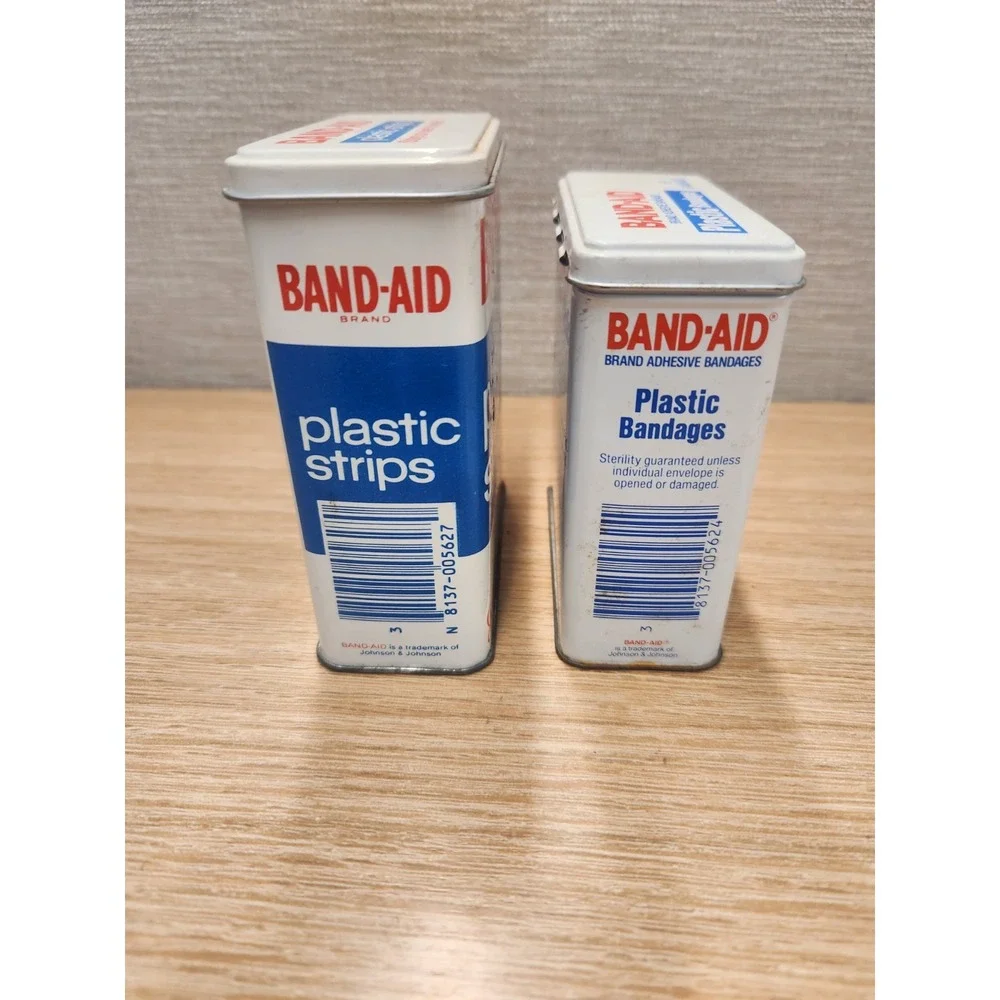 Johnson & Johnson vintage lot