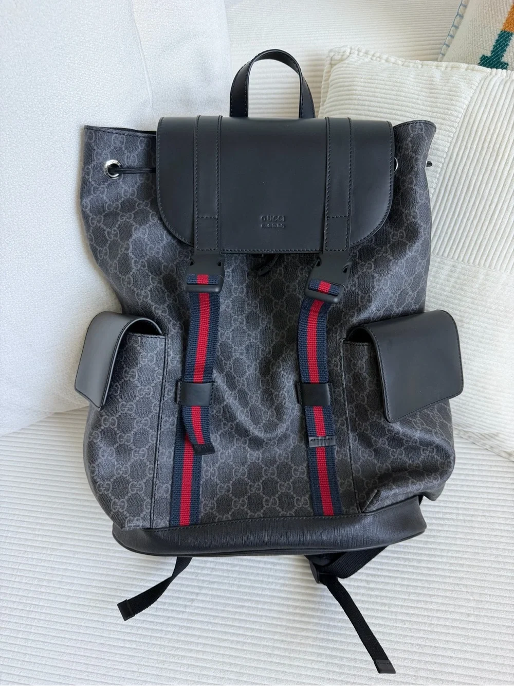 Gucci monogram gg