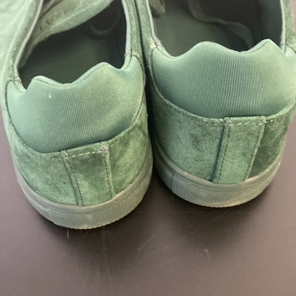 Clae like new