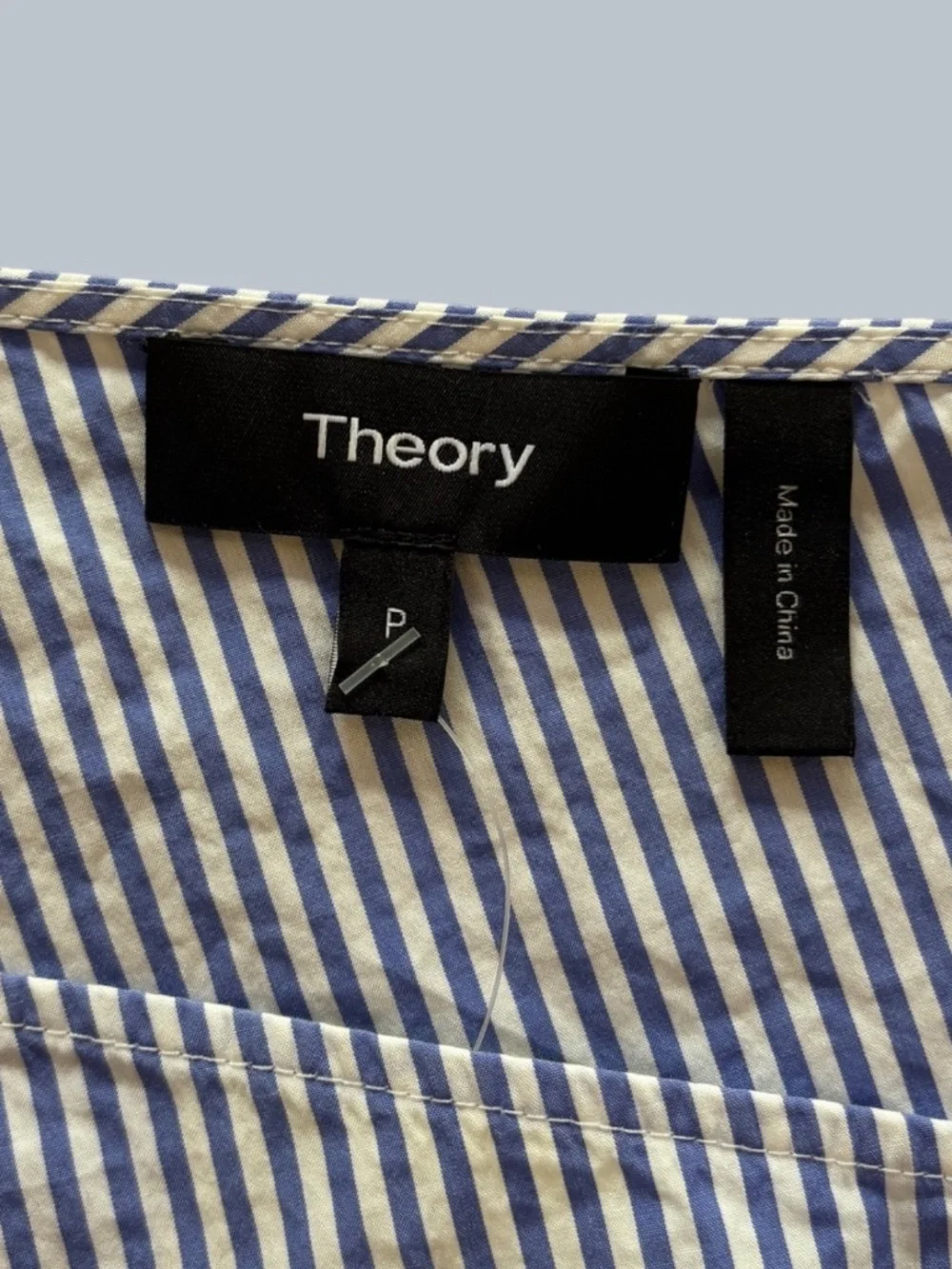 Theory one shoulder