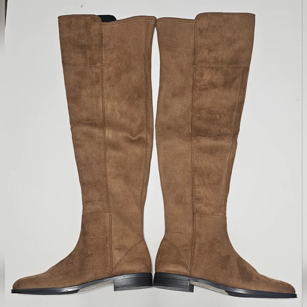 Ann Taylor new box