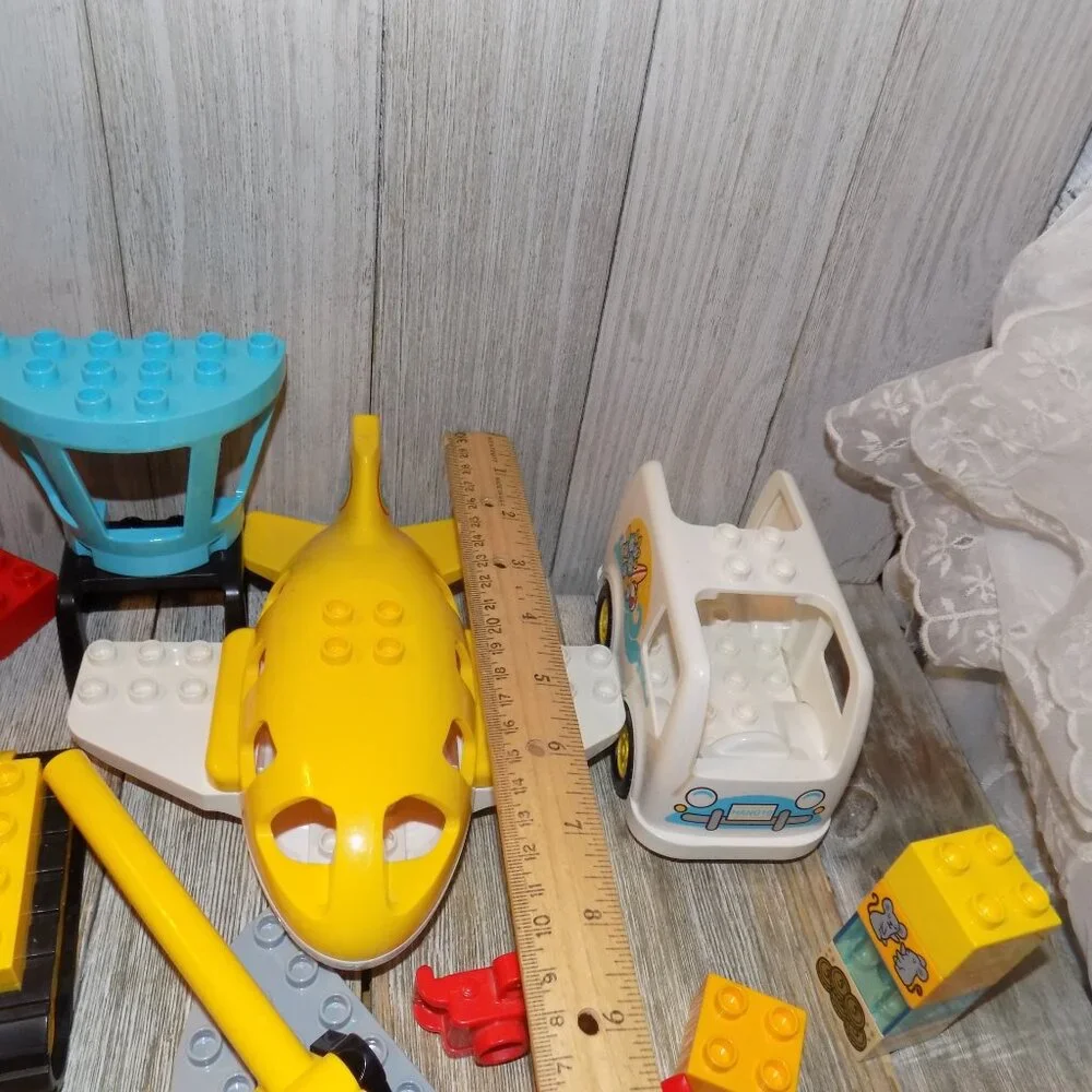 Lego item this