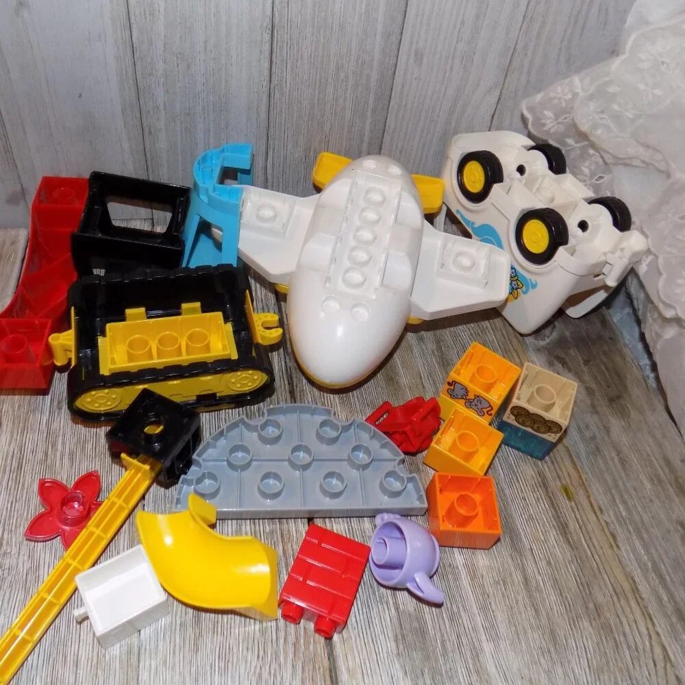 Lego item this