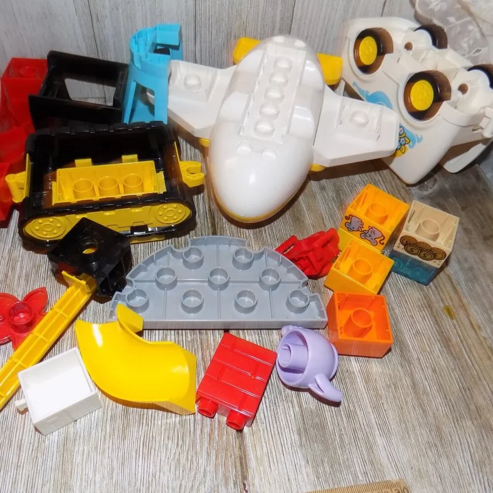 Lego item this