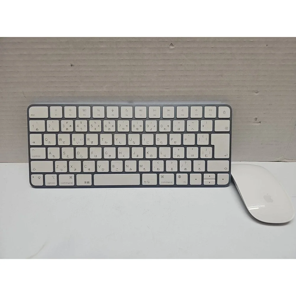 Magic Keyboard A2450 & Mouse A1657 Set  English ...untested