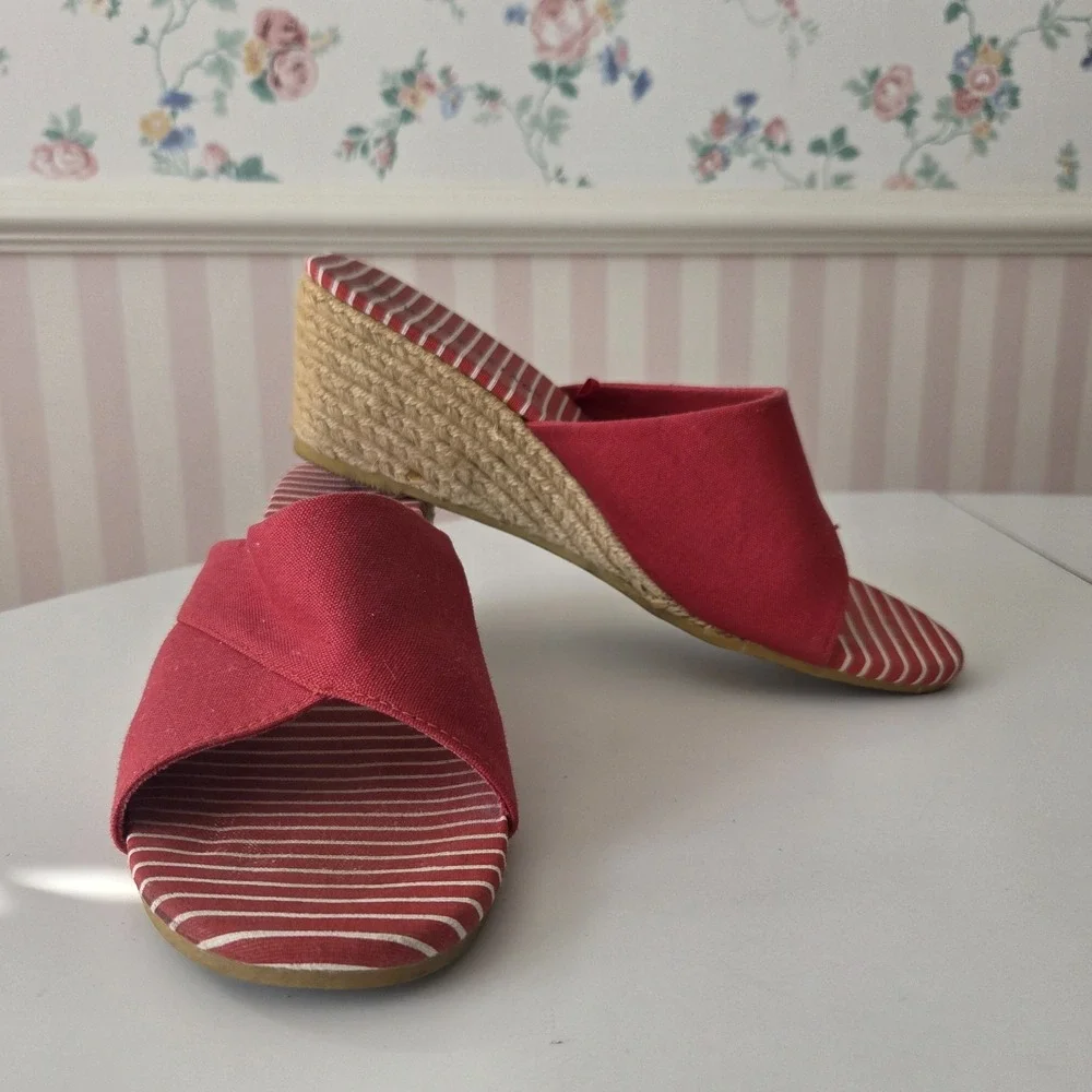 White Stag Espadrille 10 M CASSY Wedge Sandals‎ Shoes Red White Striped Nautical
