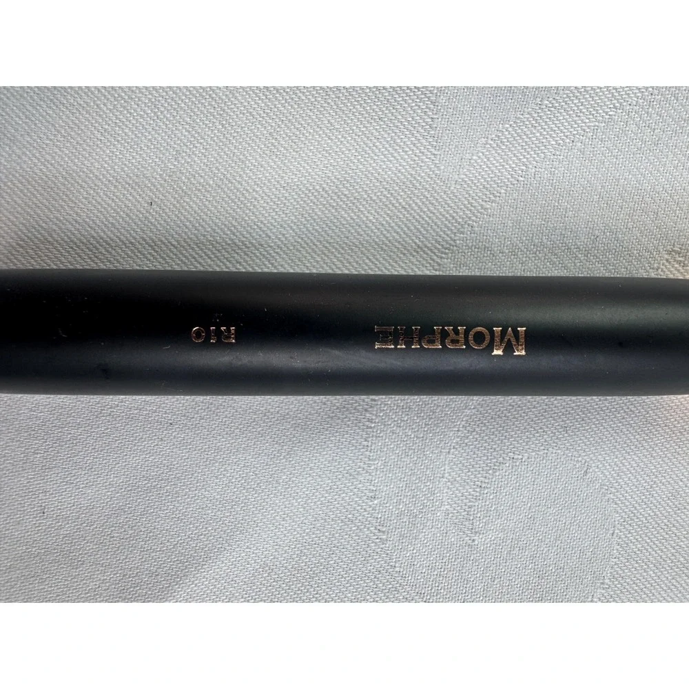 Morphe r10 deluxe