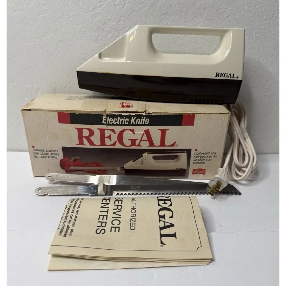 Vintage Regal Electric Knife V382‎ Serrated Steel Blades USA Original Box WORKS