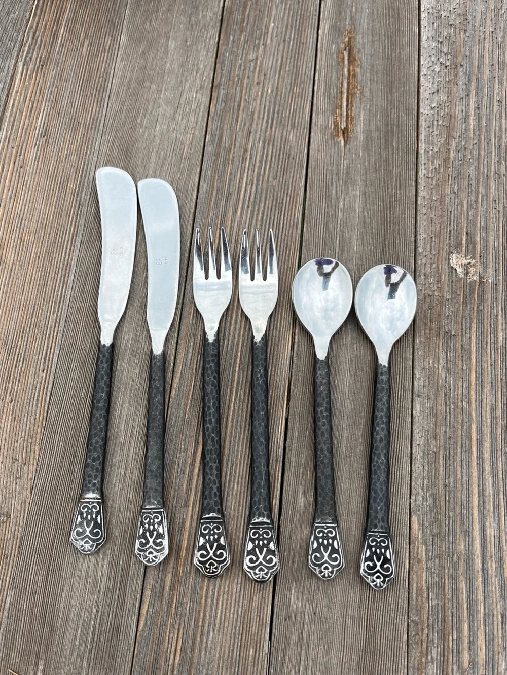 Gourmet Settings AVALON Barcelona Flatware (1) 6 Piece Setting