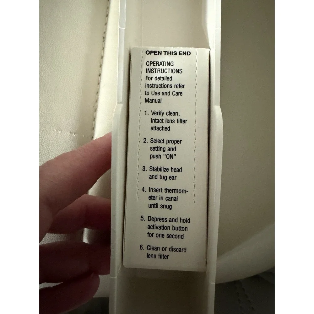 Braun HM-2 Thermoscan Instant Thermometer Child Or Adult White New