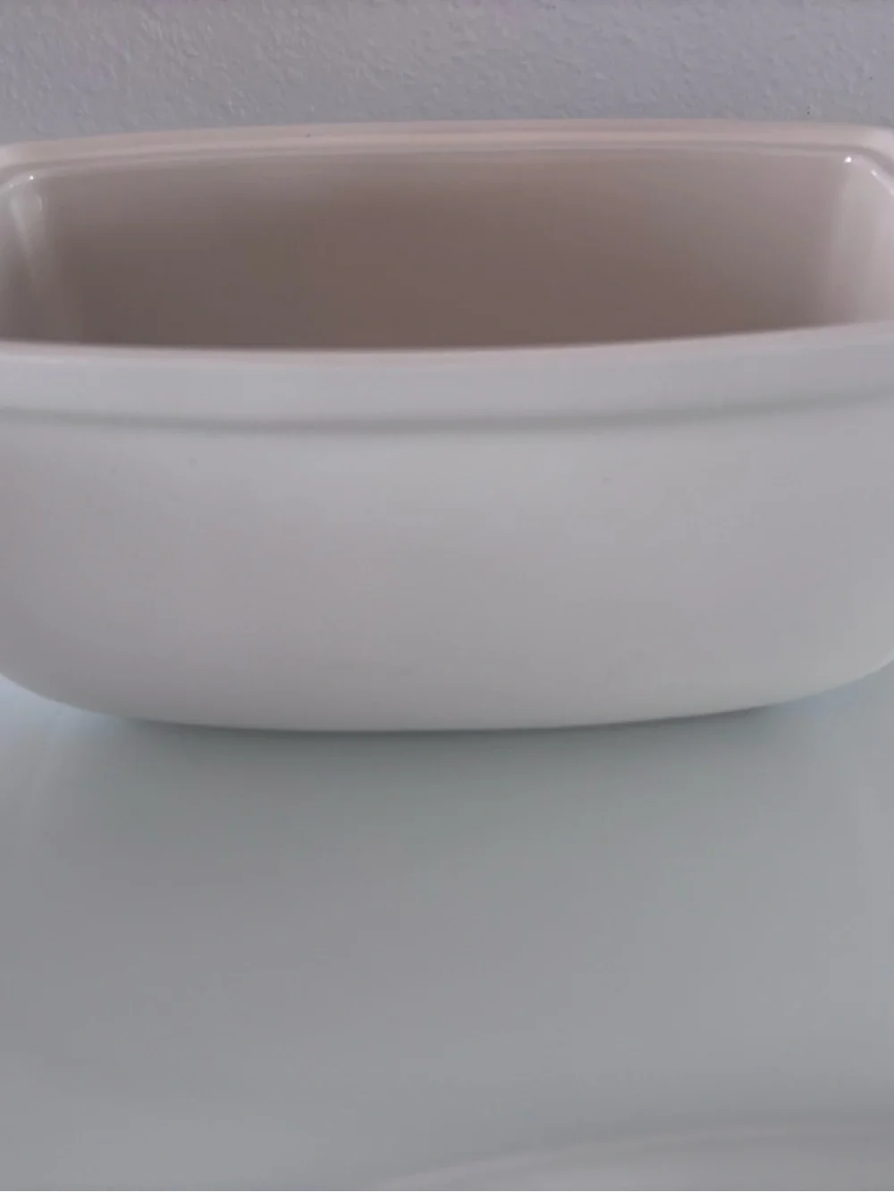 Le Creuset no signs