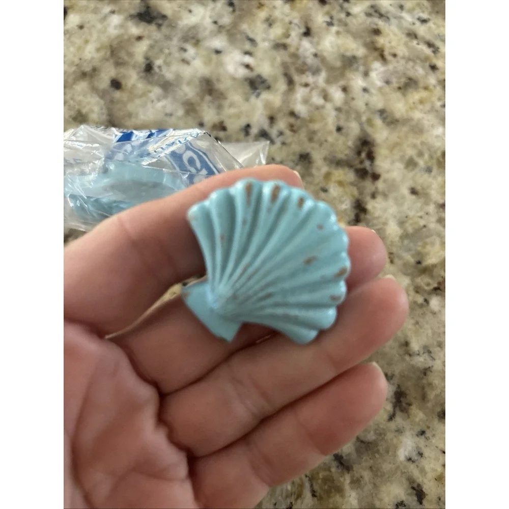N/A turquoise metal