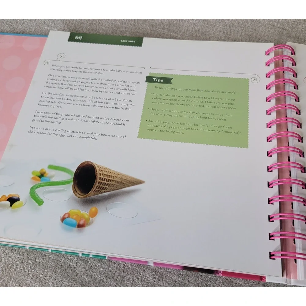 Cake Pops Book by Bakerella 40+ Recipes Dessert Treats‎ Baking Cookbook Dudley