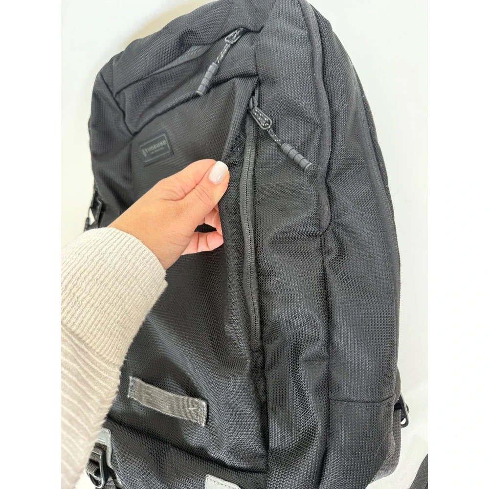 Timbuk2 brand brooks
