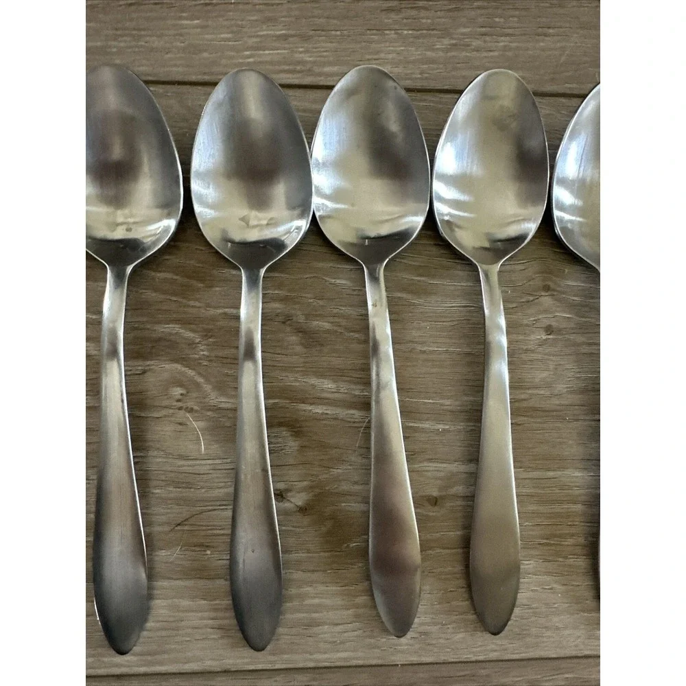 Oneida‎ Trista Luann Jennifer Mooncrest 9 Spoons Stainless Flatware
