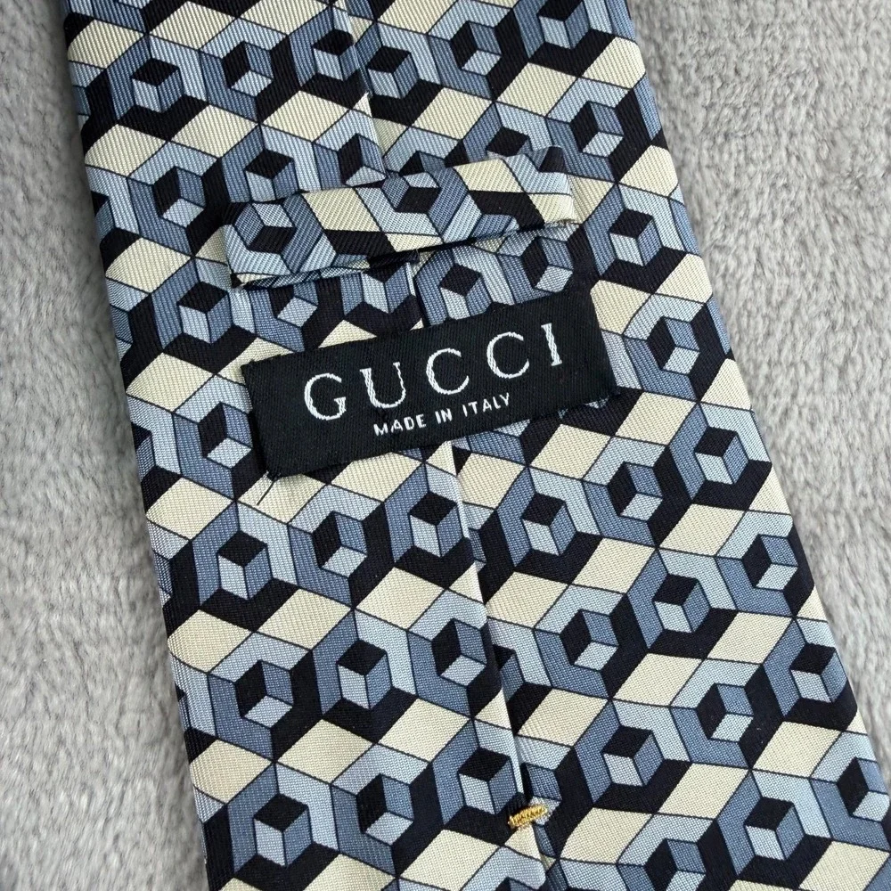 Gucci this vintage