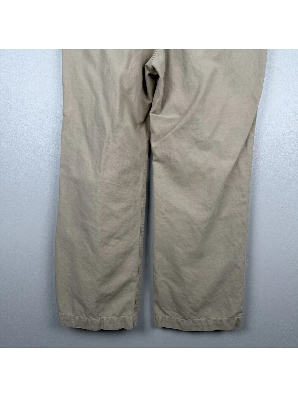 Banana Republic brand banana