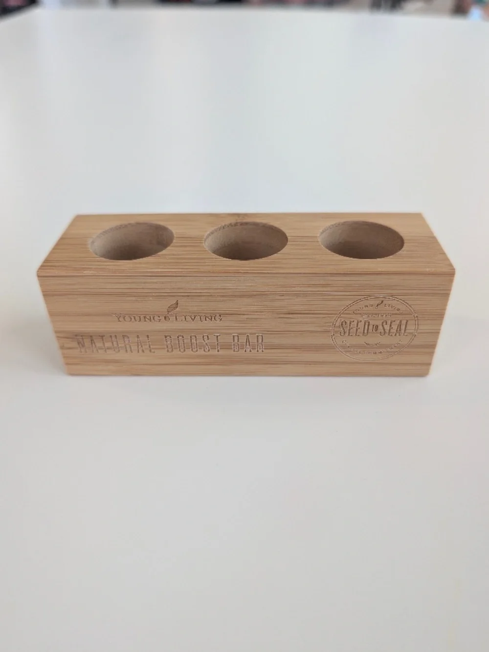 Young Living Bamboo Holder Natural Boost Bar Holds 3 bottles 5 ml New