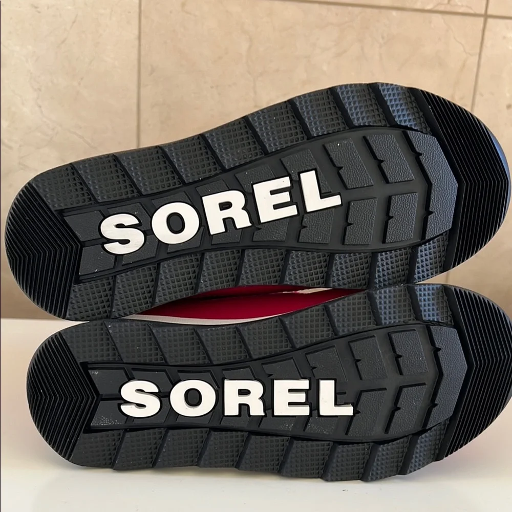 Sorel stylish girls