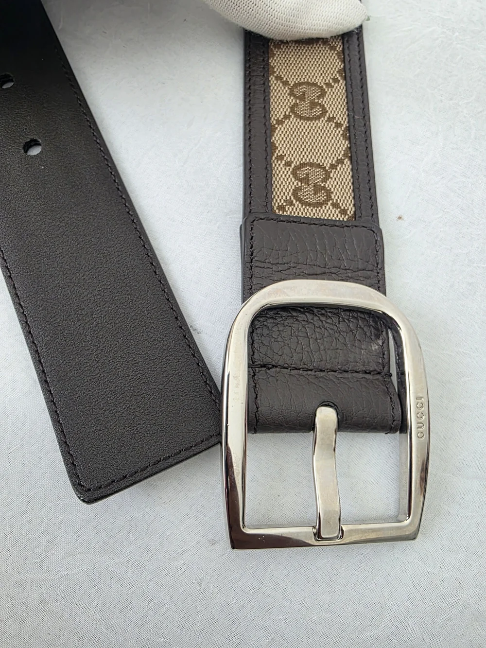 Gucci auth gg