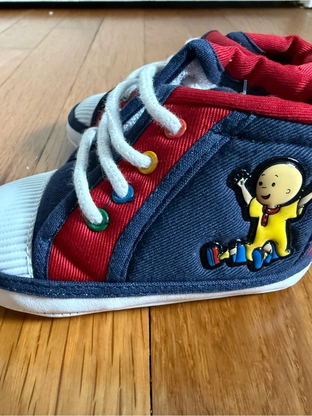 Caillou #babycore side