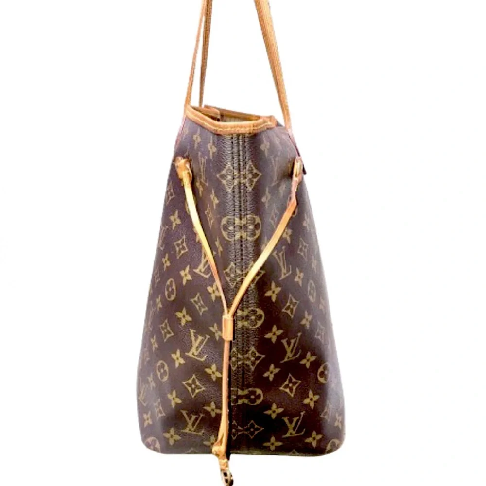 LOUIS VUITTON Neverfull GM Monogram Bag Comes With: LV Dust Bag COA Bag Shaper