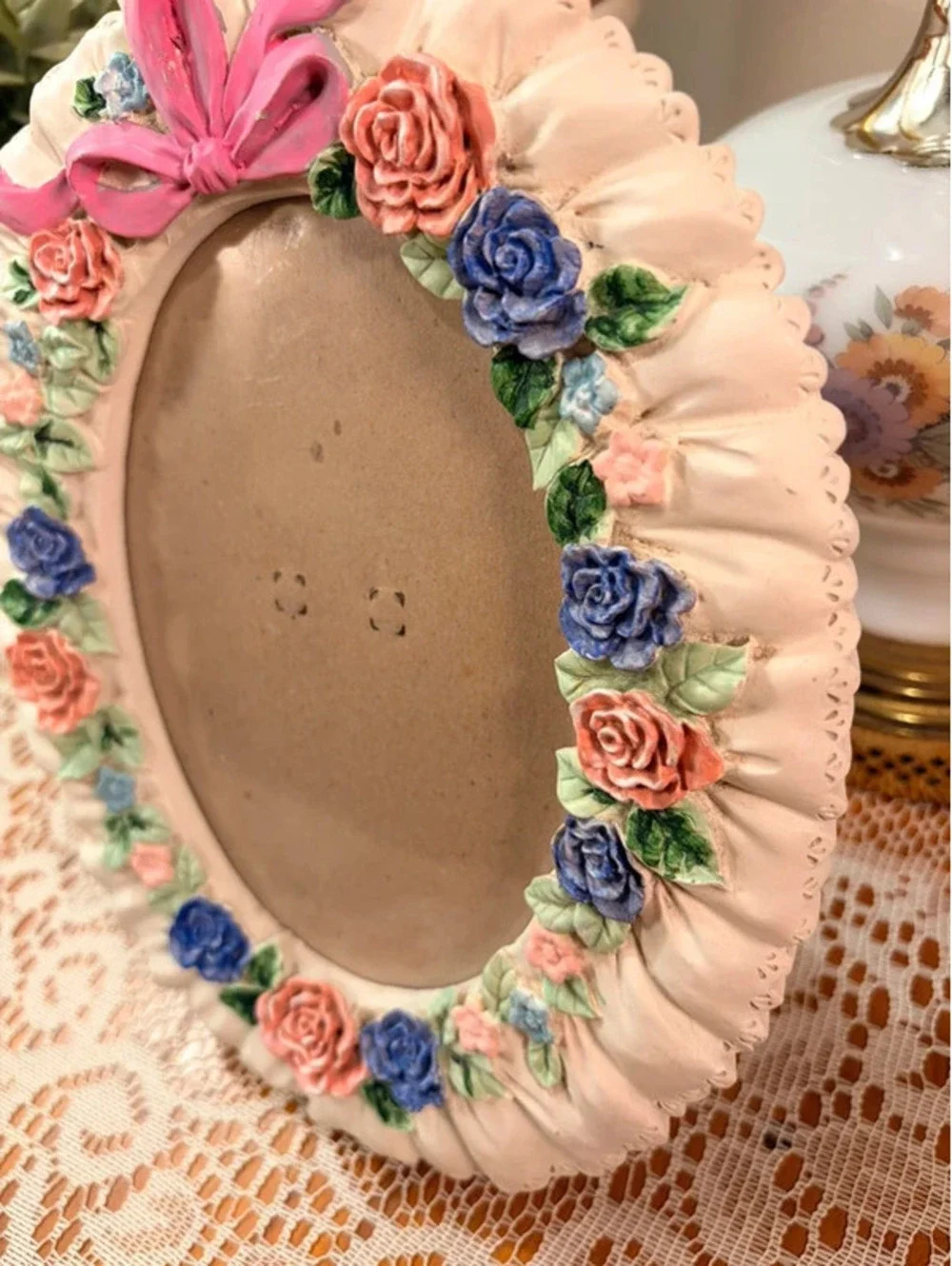 Vintage Floral Resin Picture Frame Pink Blue Roses Cottagecore 5x7 Oval