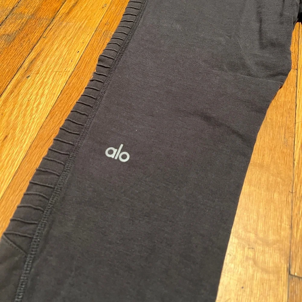 ALO Yoga these are