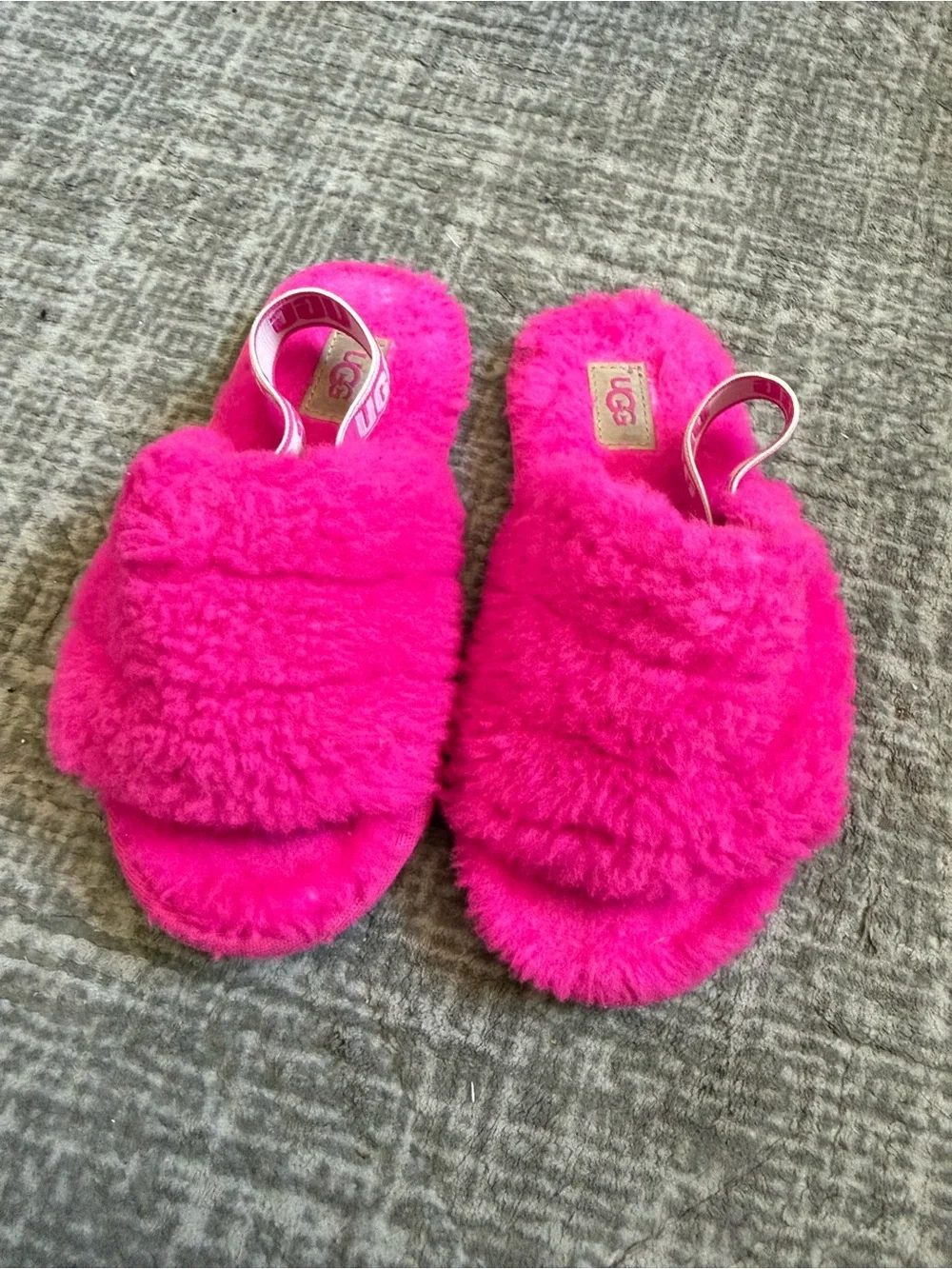 UGG cozy fuzzy
