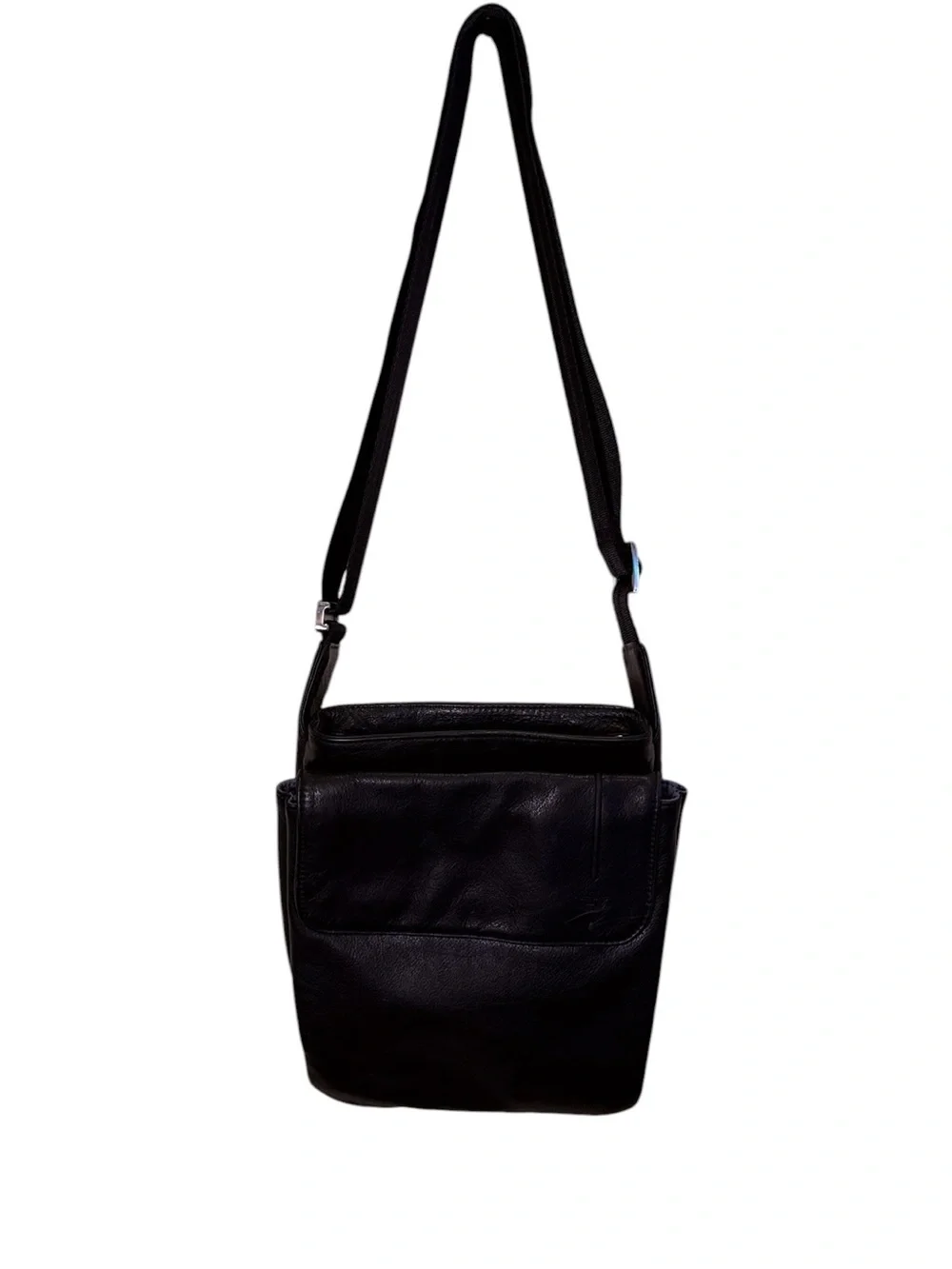 Tumi leather north